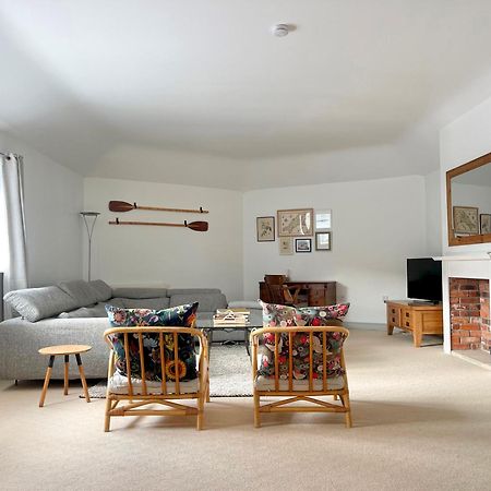 Spacious Home Sleeps 6 Short Walk To Port Isaac Village & Stunning Views 外观 照片