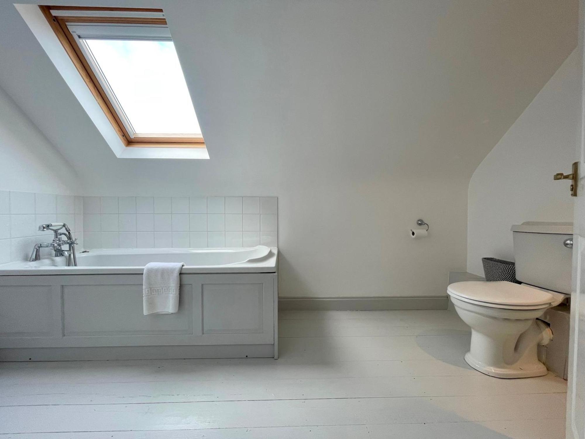 Spacious Home Sleeps 6 Short Walk To Port Isaac Village & Stunning Views 外观 照片